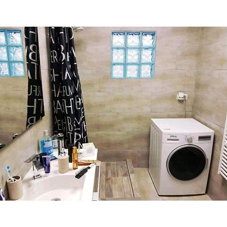Agreable Chambre ซีราริง ภายนอก รูปภาพ